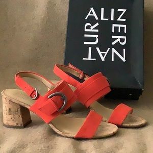 Naturalizer Kaylee.  NEW  Chunk Heel Womens US 8.5 M.